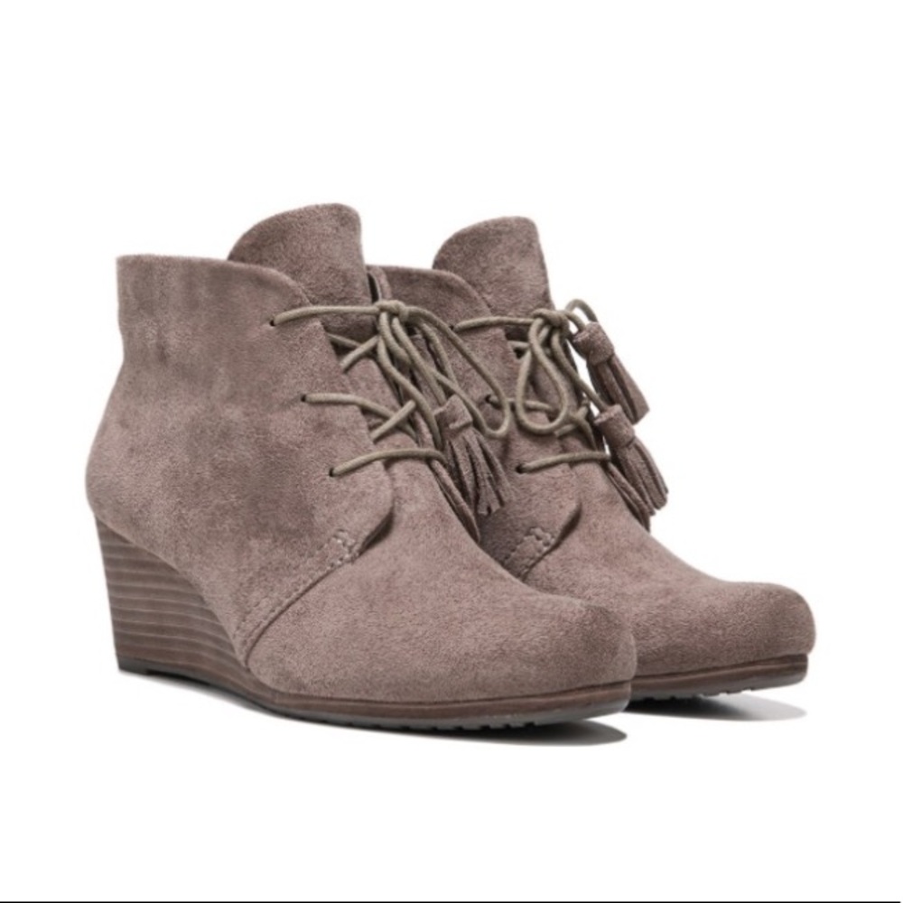 Dr. Scholl’s Lace-Up Wedges - Nude